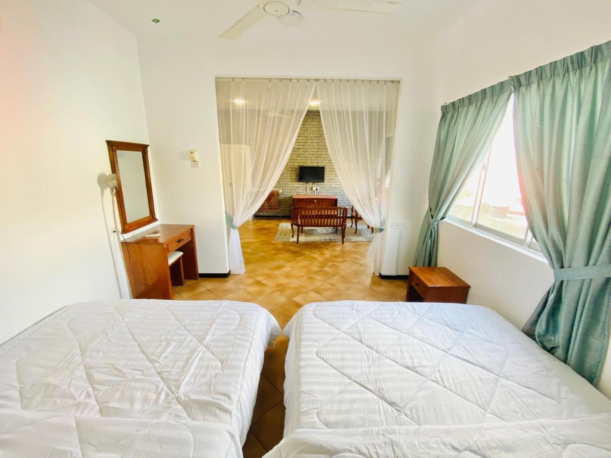 Rumahchantiqq At Tiara Bay Apartment , Port Dickson Luaran gambar